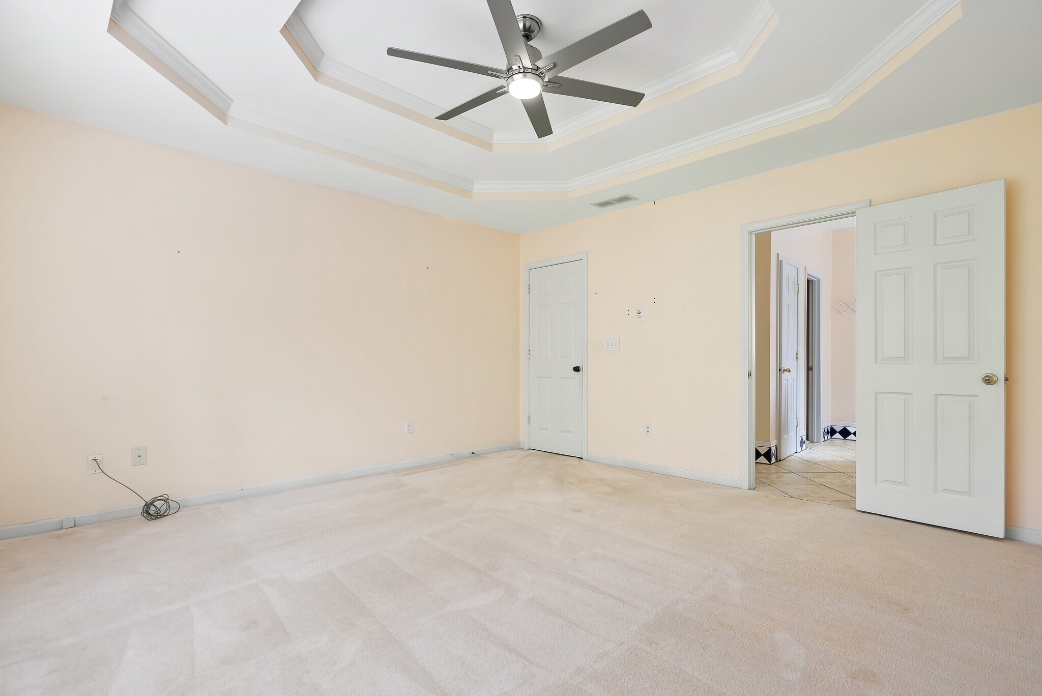 Building Photo - 847 Edgeley Ln