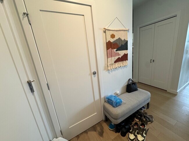 Building Photo - 1 Lisbon St