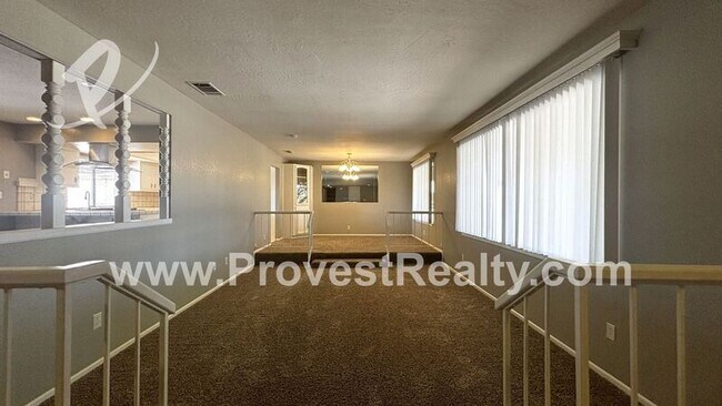 Building Photo - 14207 Sky View Ln