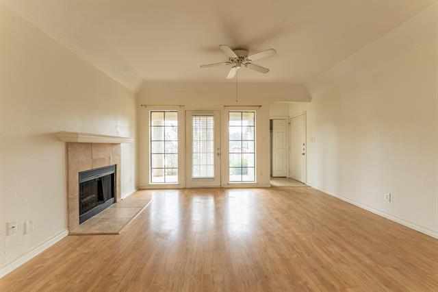 Building Photo - 3105 San Jacinto St