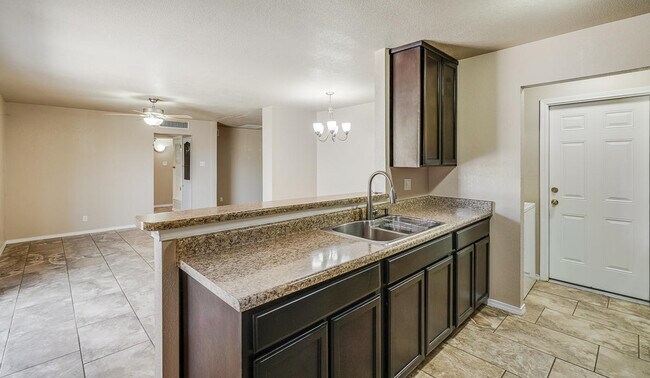 Building Photo - 5301 Marcillus Ave