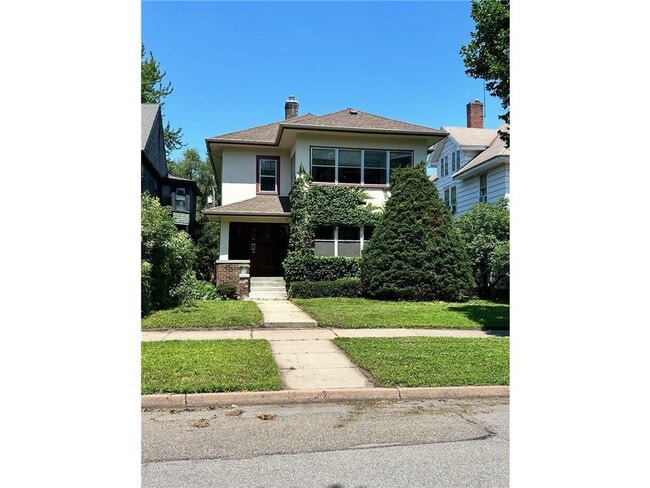 Primary Photo - 987 Lincoln Ave