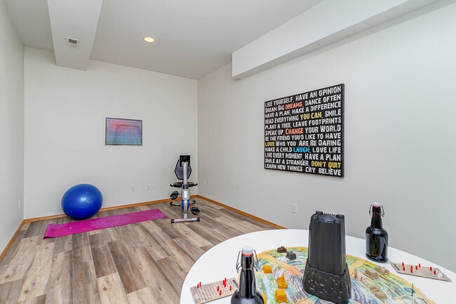 4th Bedroom or Flex space - 16117 1st Ave NE