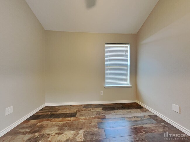 Building Photo - 157 Spring Hollow Dr