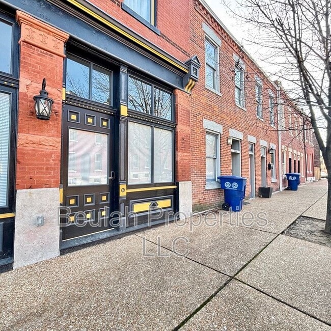 Building Photo - 1836-1838 S 10th st