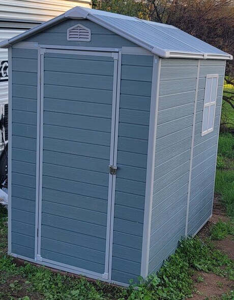 Building Photo - 532 Camino de Amor