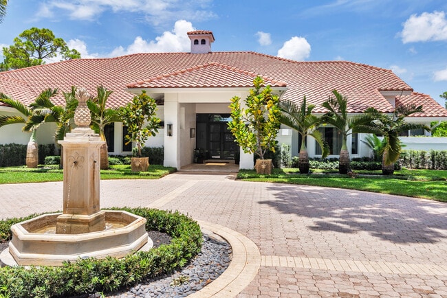 Building Photo - 1504 Breakers W Blvd