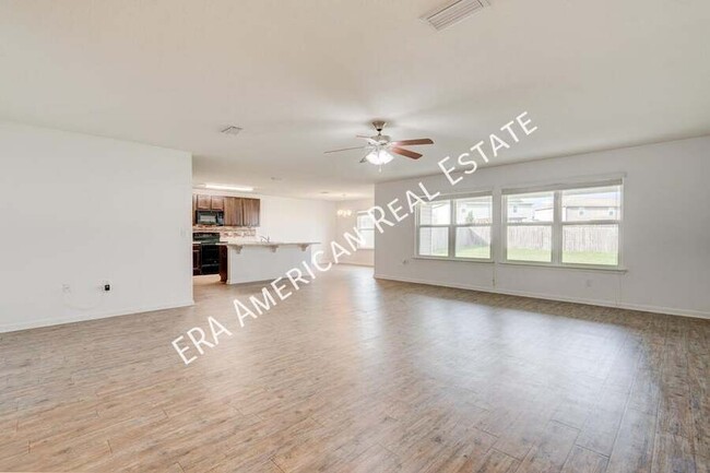 Building Photo - 4907 Kensington Ln