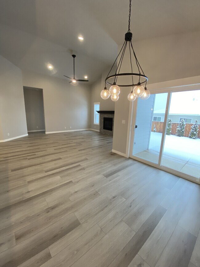 Building Photo - 3769 Durst St