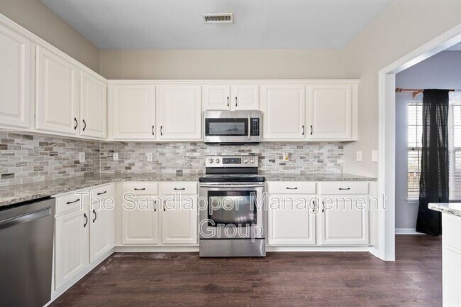 Building Photo - 5025 Weatherstone Rd