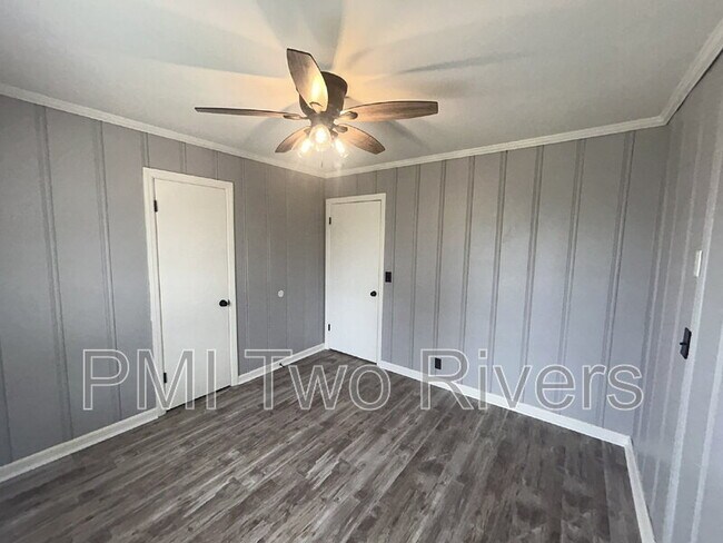 Building Photo - 2639 Woodberry Dr