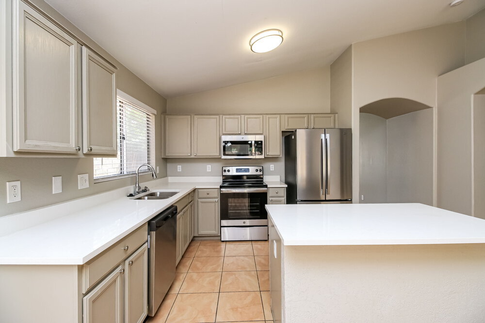 Building Photo - 4790 W Shannon Ct