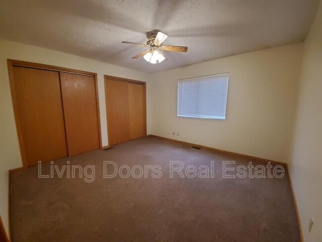 Building Photo - 6441 Whitewater Ln