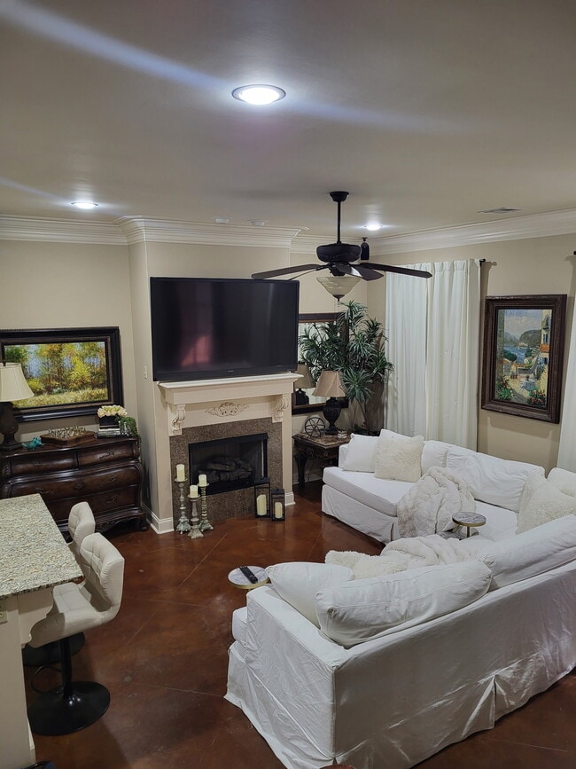 Building Photo - 304 Barataria Bay Pt