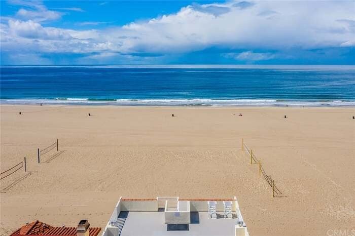 Building Photo - 72 The Strand