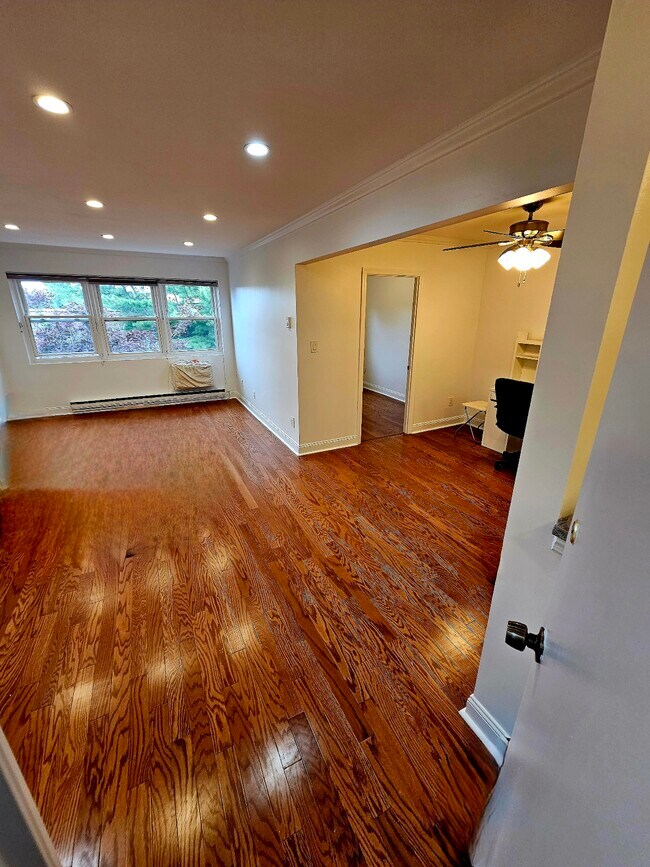 Primary Photo - 21126 23rd Ave