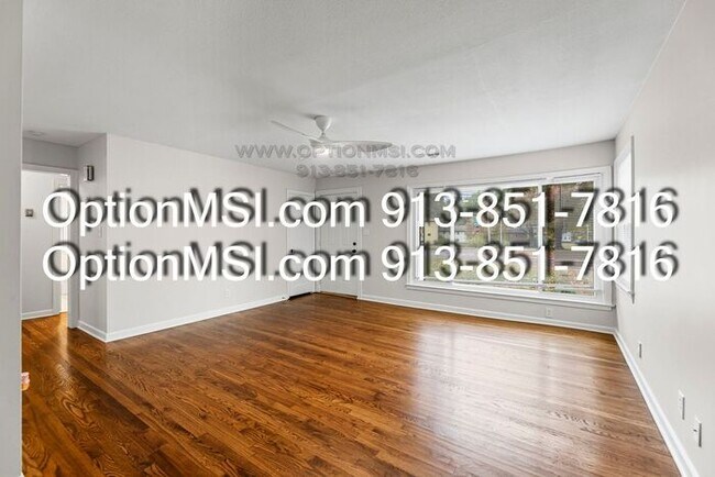 Building Photo - Near downtown Overland Park!