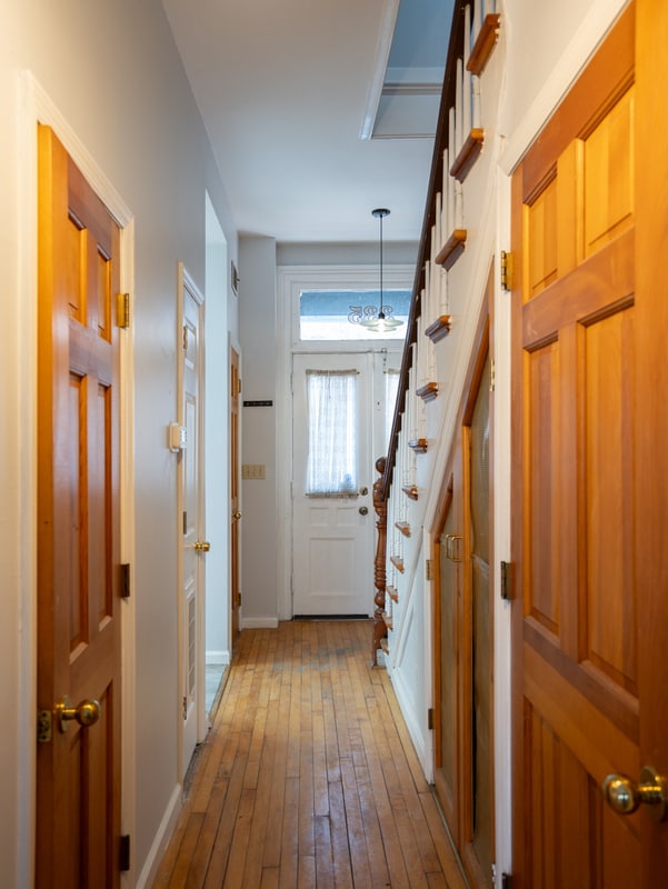 Building Photo - 335 Hudson Ave