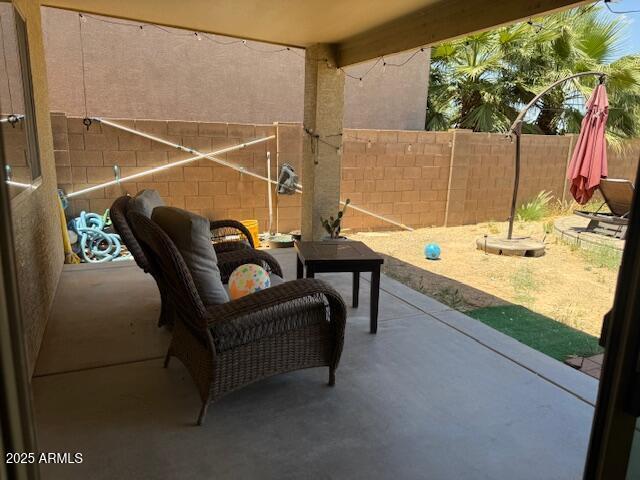 Building Photo - 41738 W Hillman Dr