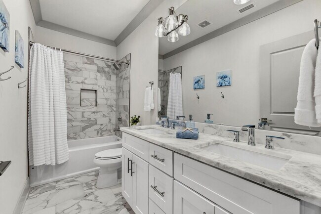 Building Photo - 45 Golden Bell Ct