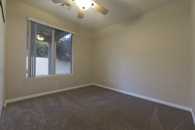Building Photo - 11749 Via Esperanza St