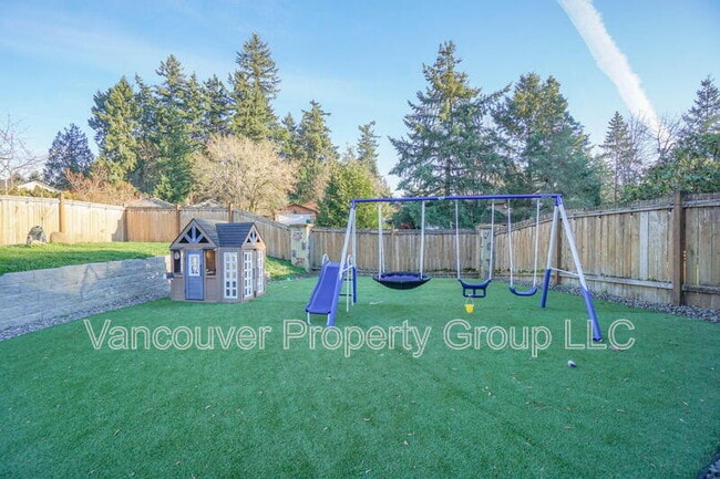 Building Photo - 2821 SE 138th Loop