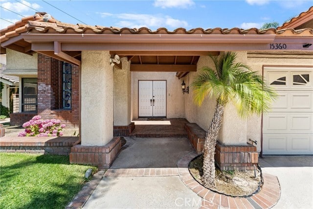 Building Photo - 15360 Metropol Dr