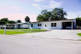 Building Photo - 3954 Coconut Cir N