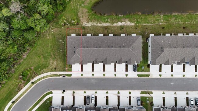 Building Photo - 3091 Chromatic St