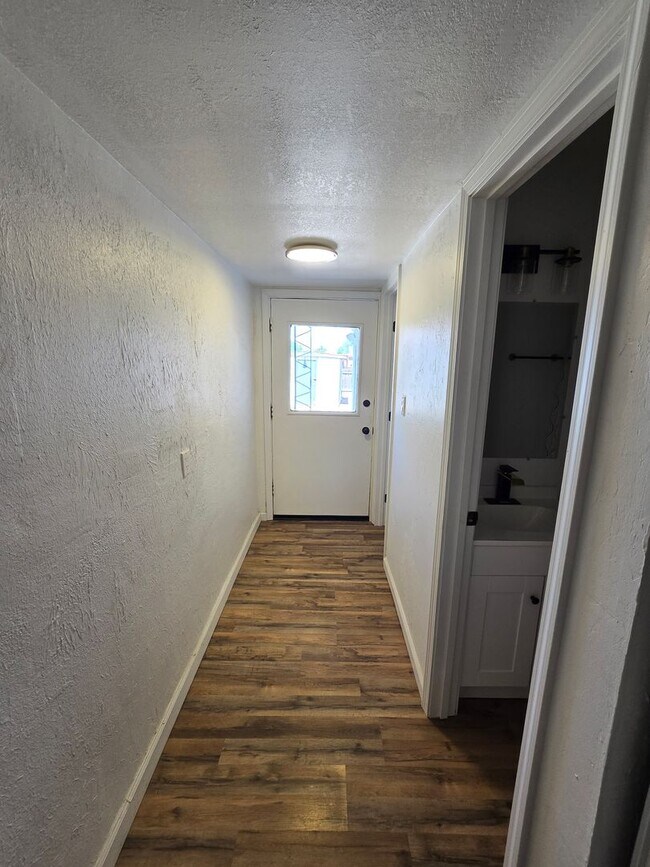 Building Photo - North Valley Home for Rent