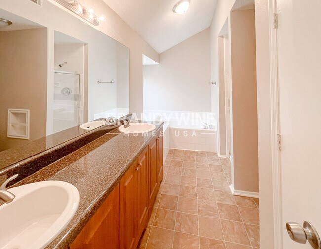 Building Photo - 3154 Snapfinger Ln