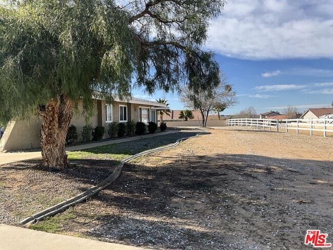 Building Photo - 19125 Ottawa Rd