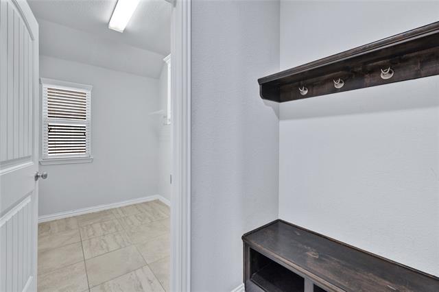 Building Photo - 16117 Gladewater Terrace