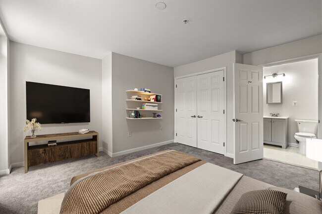 Building Photo - 1308 Clifton St NW