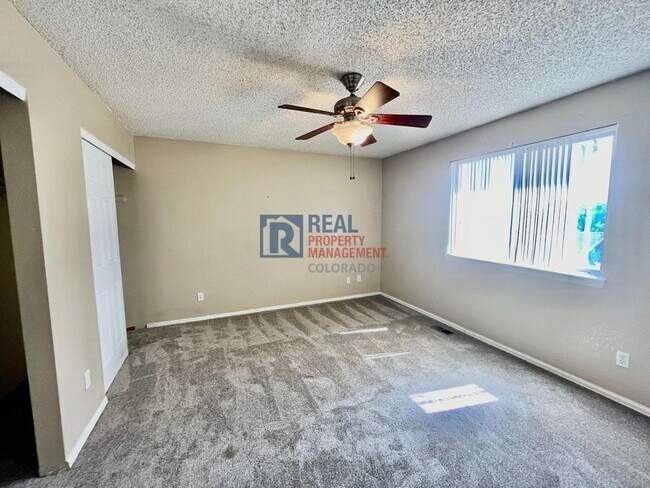 Building Photo - 12200 Monaco Dr