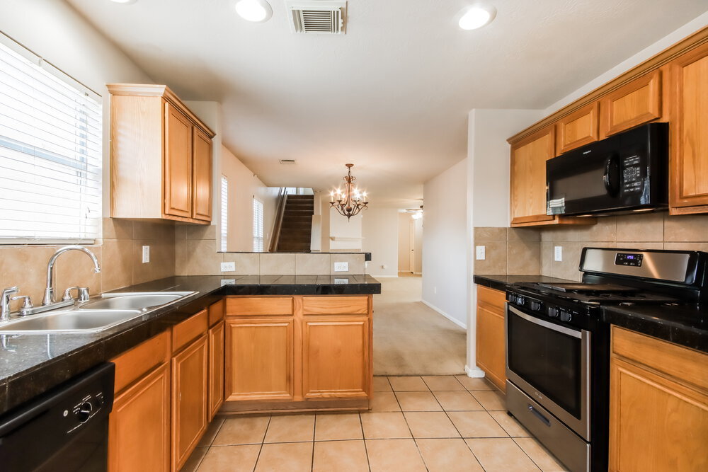 Building Photo - 10834 Waterfern Ct