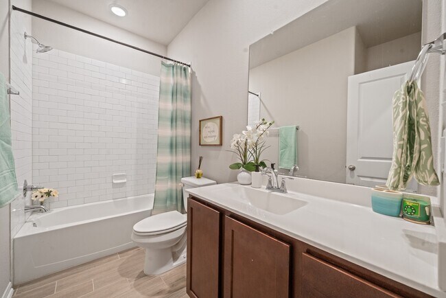 Building Photo - 13006 Oleander Bay Ln