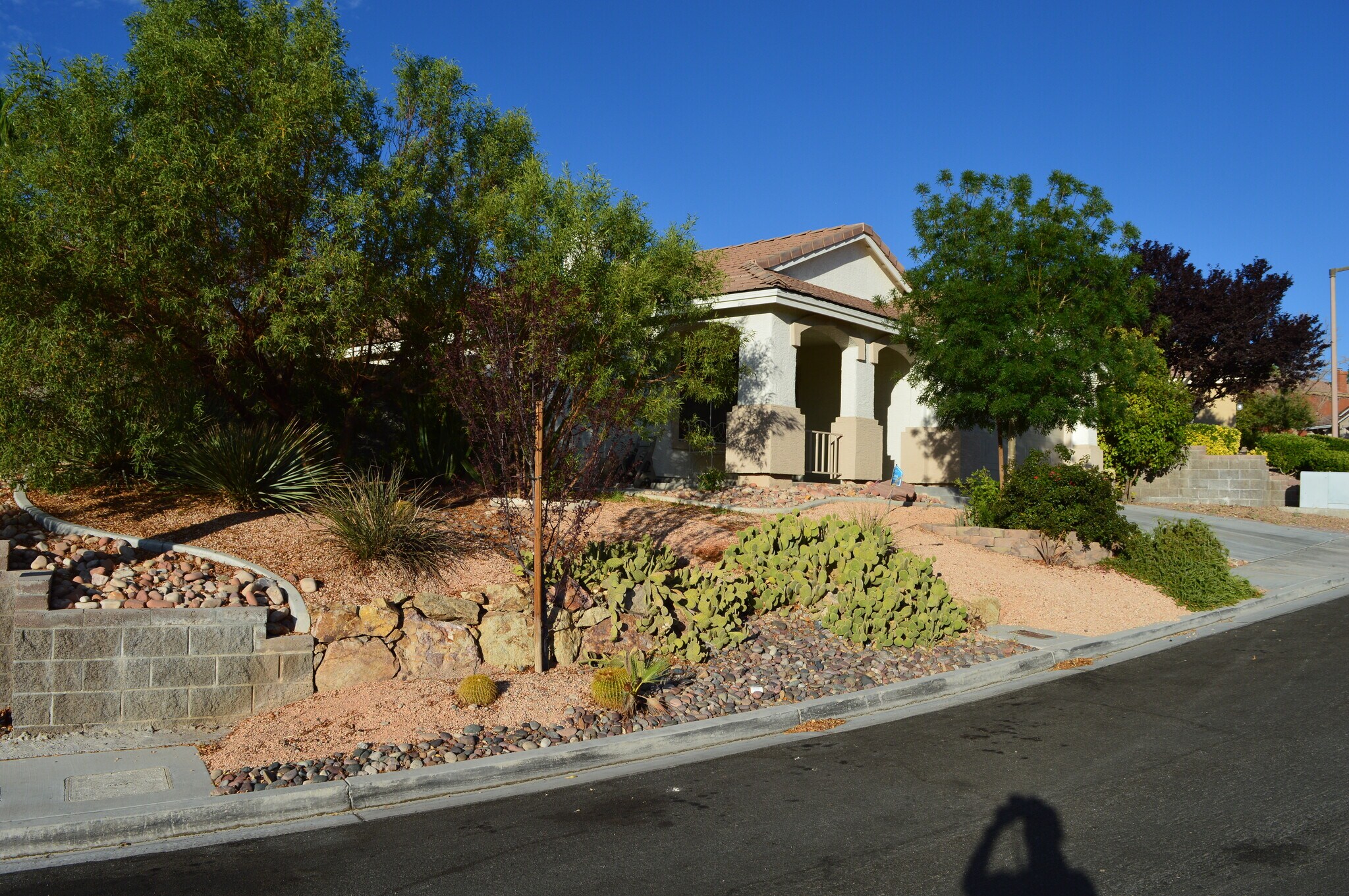 Building Photo - 1524 Waterton Dr