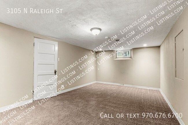 Building Photo - 3105 N Raleigh St