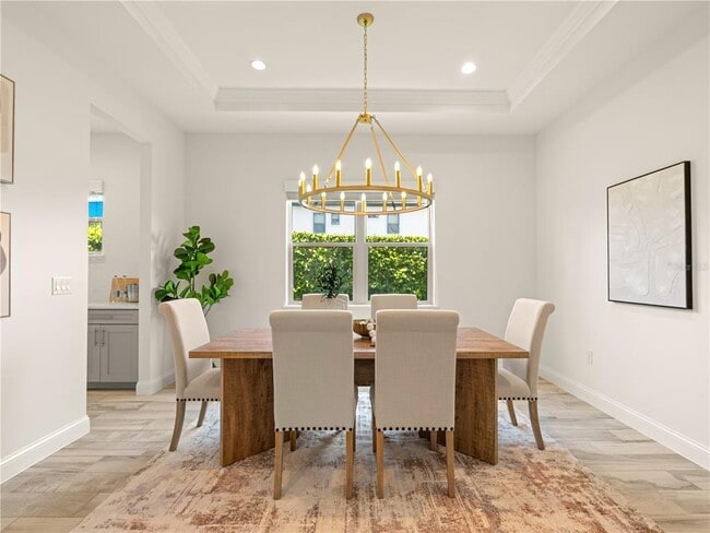 Building Photo - 10414 Royal Cypress Way