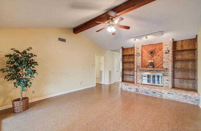 Building Photo - 6030 Willowbend Blvd