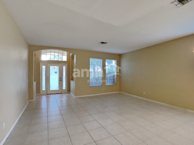 Building Photo - 1519 Swamp Rose Ln