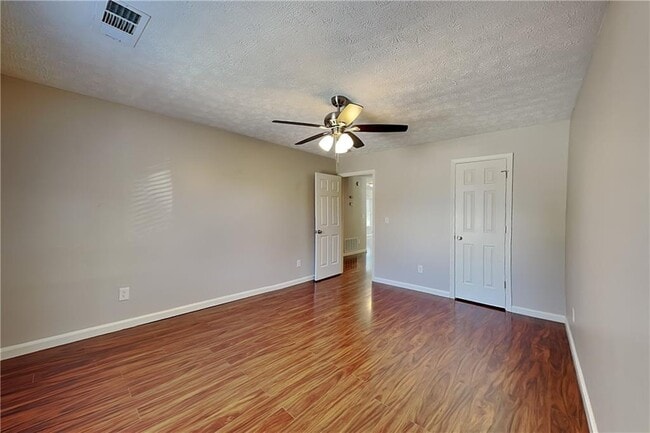 Building Photo - 4880 Camberbridge Dr