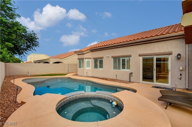 Building Photo - 4056 Bottiglia Ave