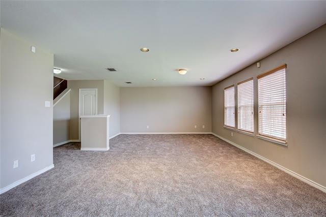 Building Photo - 1057 Castle Top Dr