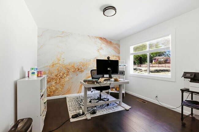 Building Photo - $5995 - Ranch-style home with acreage in West Gilroy's quiet countryside