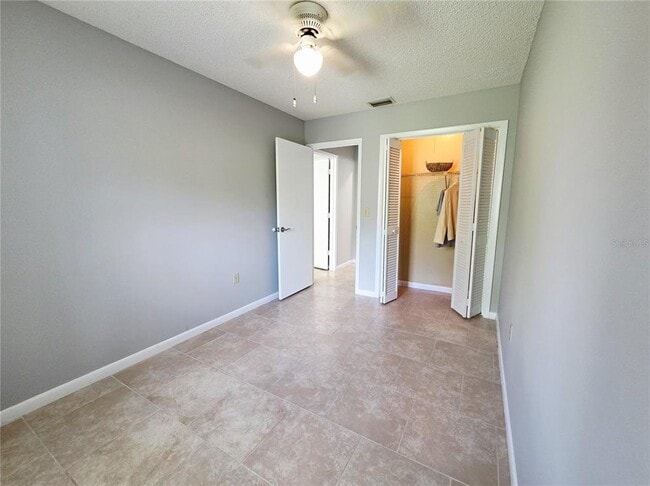 Building Photo - 104 Mayfair Pl SW