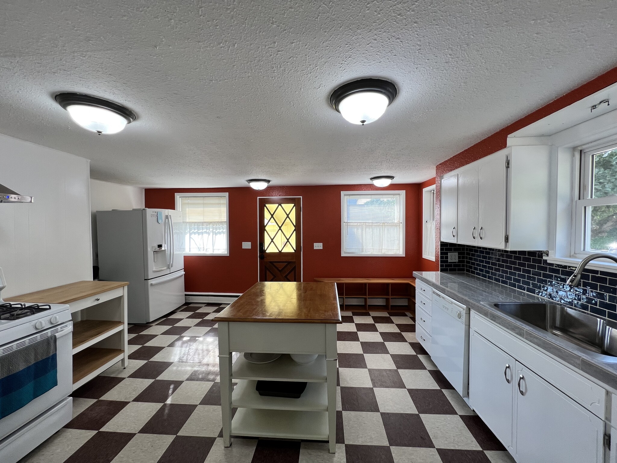 View from Dining Room into Kitchen - 2123 Park St