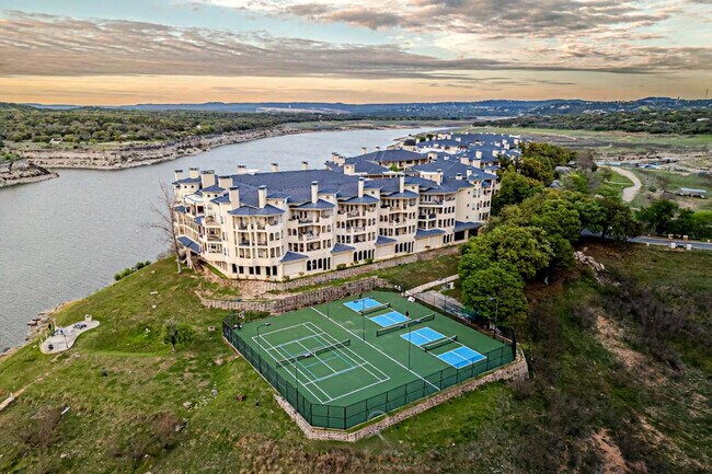 Building Photo - 3308 Parliament Cove