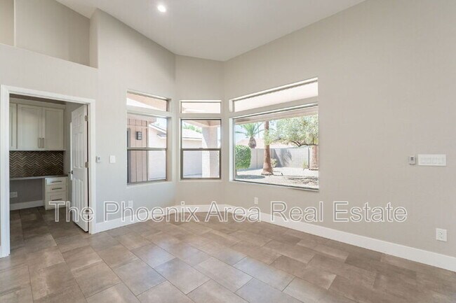 Building Photo - 25818 S Hollygreen Dr